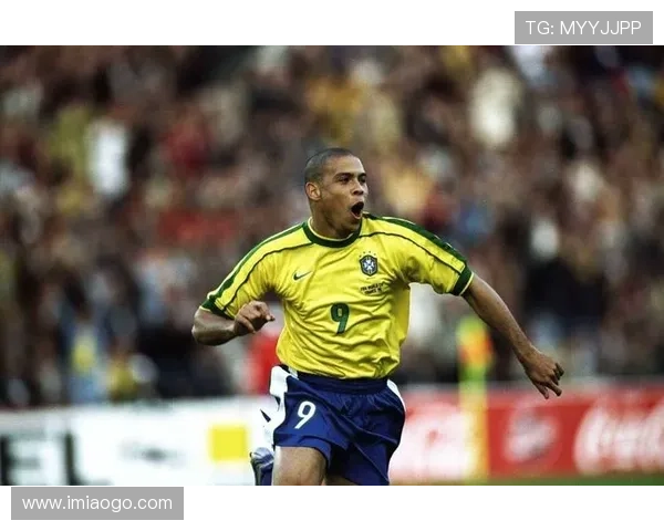 全球足球明星地位排行榜分析及影响力探讨 全球足球明星地位排行榜分析及影响力探讨