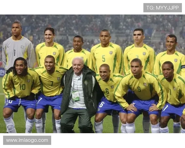 全球足球巨星风采各异他们的传奇故事与辉煌成就 全球足球巨星风采各异他们的传奇故事与辉煌成就