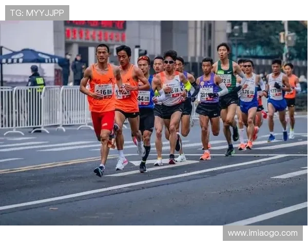 北京篮球队在奥运会上的灵活性表现与战术创新分析